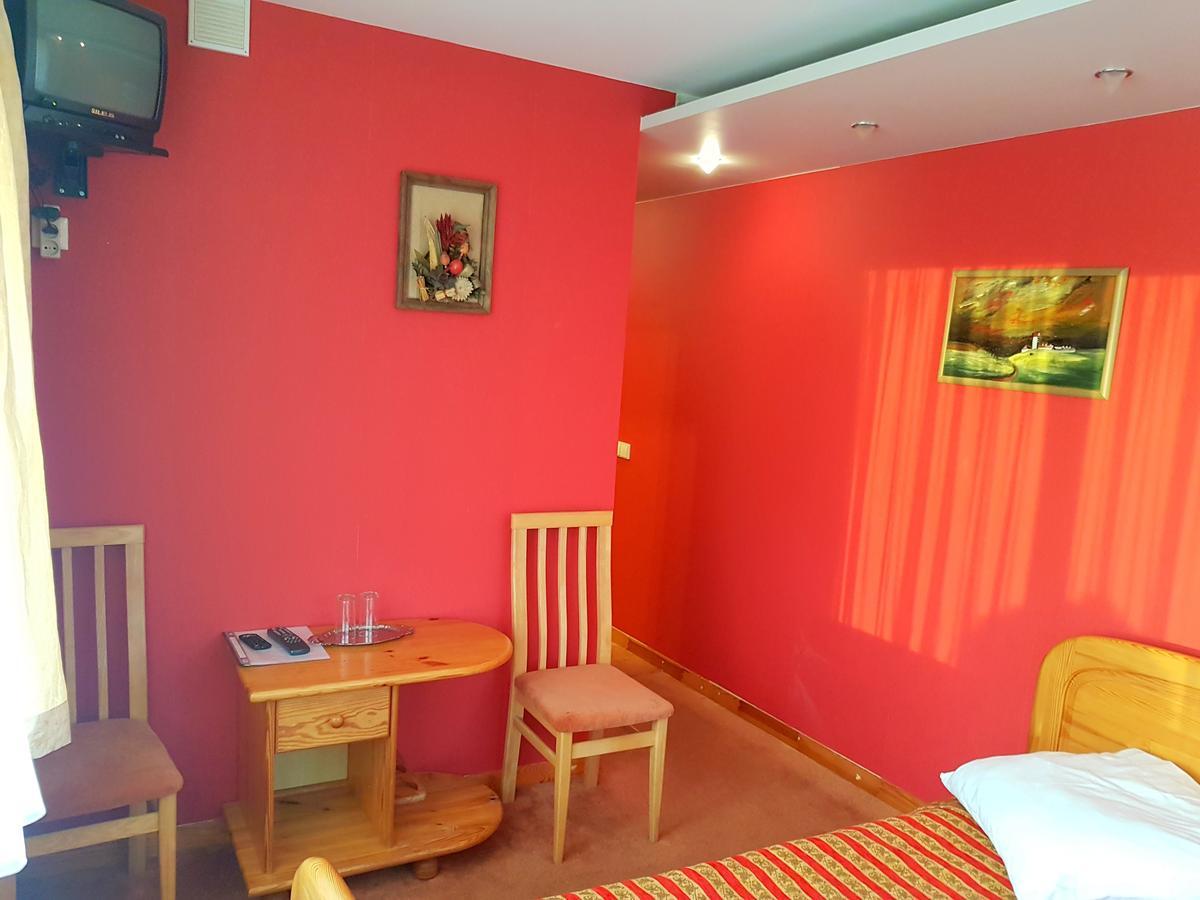 Piligrimo Uzeiga Motel Kadary Exterior foto